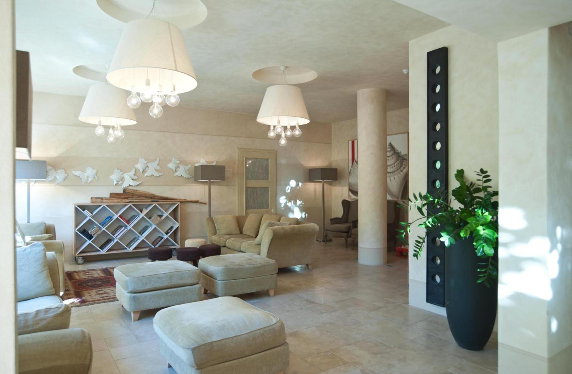 ואדה Hotel Residence Stella Del Mare מראה חיצוני תמונה