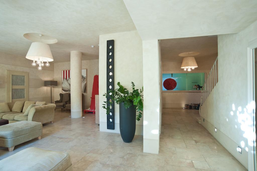 ואדה Hotel Residence Stella Del Mare מראה חיצוני תמונה